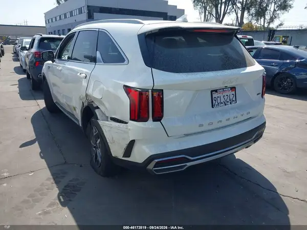KNDRG4LG1N5124663 — 2022 Kia Sorento, фото 3 с аукциона IAAI, Задняя часть слева