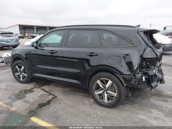5XYRH4LFXPG199828 — 2023 Kia Sorento, фото 3 с аукциона IAAI, Задняя часть