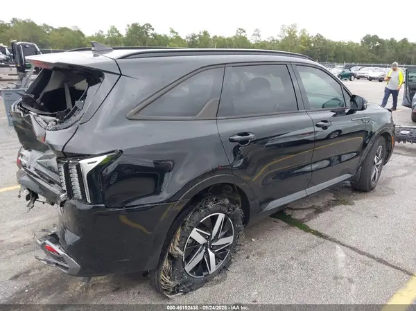 5XYRH4LFXPG199828 — 2023 Kia Sorento, фото 4 с аукциона IAAI, Задняя часть