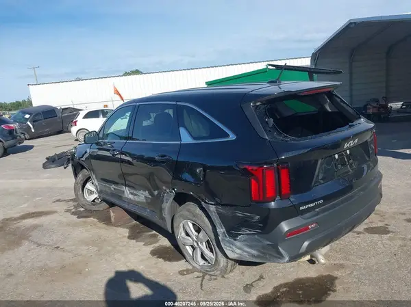 5XYRG4LC6PG196434 — 2023 Kia Sorento, фото 3 с аукциона IAAI, Передняя часть
