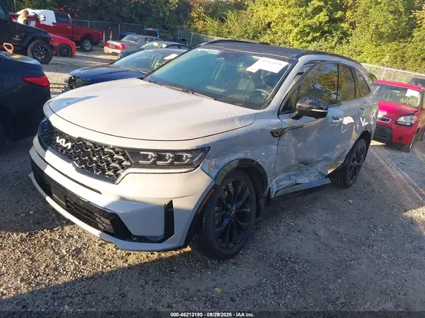 5XYRKDLF3PG242326 — 2023 Kia Sorento, фото 2 с аукциона IAAI, Левый бок
