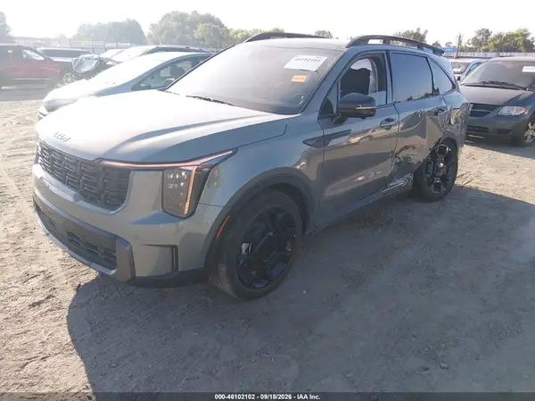 5XYRKDJF7SG338312 — 2025 Kia Sorento, фото 2 с аукциона IAAI 14.10.2026, Левый бок