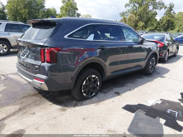 5XYRLDJC6SG346775 — 2025 Kia Sorento, фото 4 с аукциона IAAI, Передняя часть