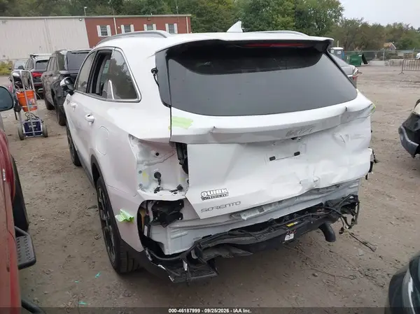 5XYRK4JFXSG317230 — 2025 Kia Sorento, фото 3 с аукциона IAAI, Задняя часть