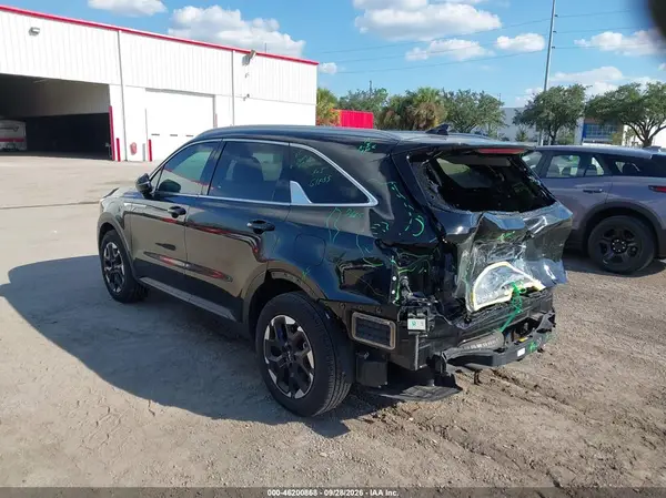 5XYRL4JC2SG355800 — 2025 Kia Sorento, фото 3 с аукциона IAAI, Задняя часть