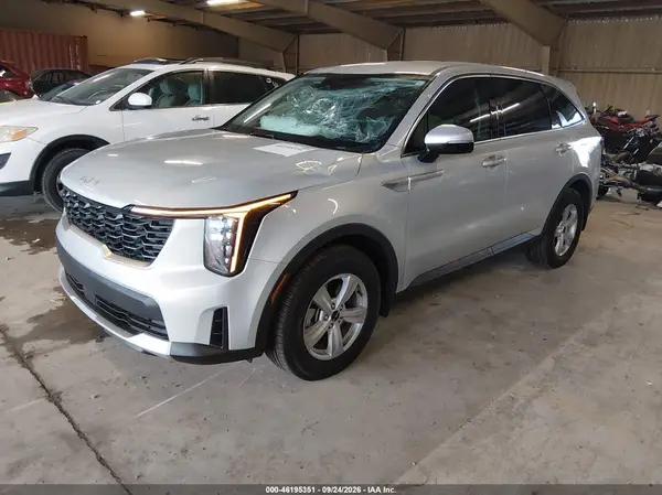 5XYRG4JC4TG463163 — 2026 Kia Sorento, фото 2 с аукциона IAAI, Передняя часть