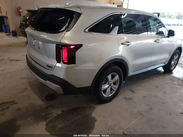 5XYRG4JC4TG463163 — 2026 Kia Sorento, фото 4 с аукциона IAAI, Передняя часть