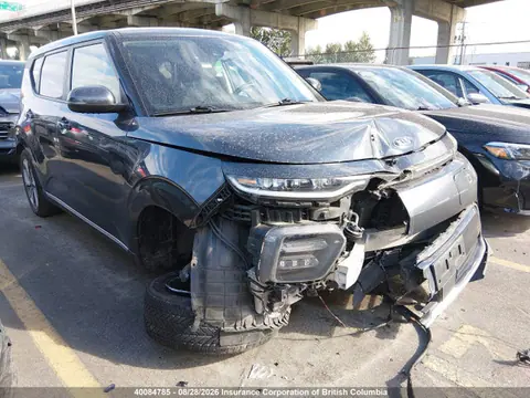 KNDJ23A21M7015426 — 2021 Kia Soul Ev Premium, Передняя часть справа (Right Front), фото до ремонта