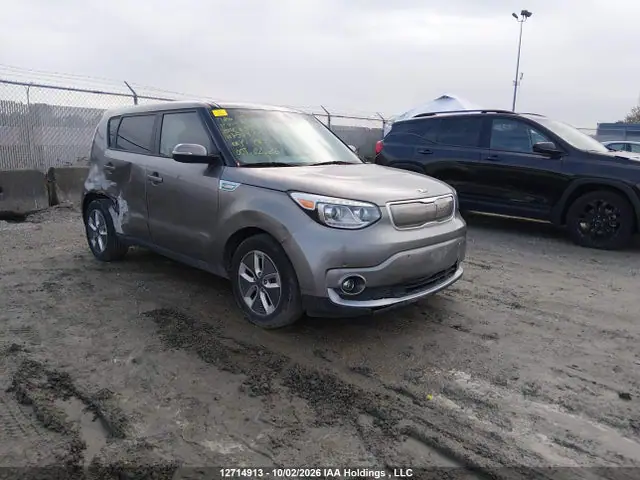 KNDJR3AE1J7028615 Kia Soul Ev + 2018 — повреждение Передняя часть, фото до ремонта