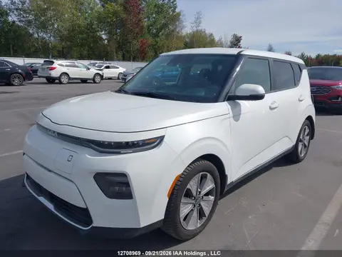 2023 KIA SOUL EV VIN KNDJ23A29P7030079 фото 2