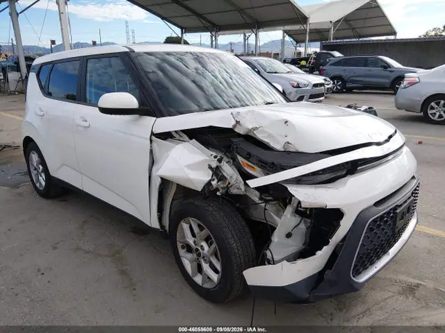KNDJ23AU6N7830336 Kia SOUL LX 2022 — повреждение Передняя часть справа, фото до ремонта