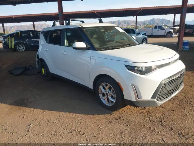 KNDJ23AU1P7858144 — 2023 Kia SOUL LX, Задняя часть (Rear), фото до ремонта