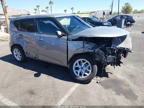 KNDJ23AUXS7946831 — 2025 Kia SOUL LX, Передняя часть (Front End), фото до ремонта