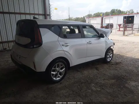 2023 KIA SOUL S VIN KNDJ23AU4P7867162 фото 4