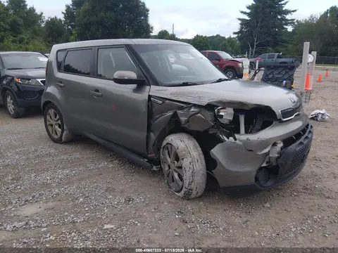 KNDJP3A51E7084212 — 2014 Kia Soul, Передняя часть справа (Right Front), фото до ремонта