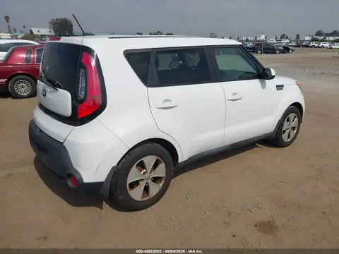 2015 KIA Soul VIN KNDJN2A26F7154259 фото 4