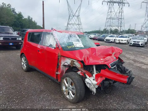 2015 KIA SOUL + VIN KNDJP3A58F7814716 фото 1