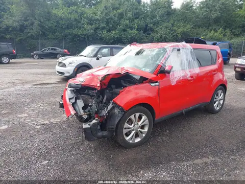2015 KIA SOUL + VIN KNDJP3A58F7814716 фото 2