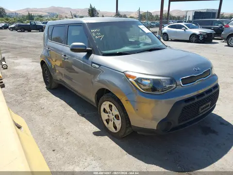 KNDJN2A23F7187302 — 2015 Kia Soul, Естественный износ (Normal Wear & Tear), фото до ремонта