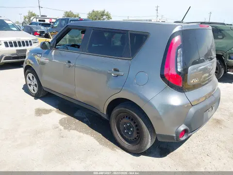 2015 KIA Soul VIN KNDJN2A23F7187302 фото 3
