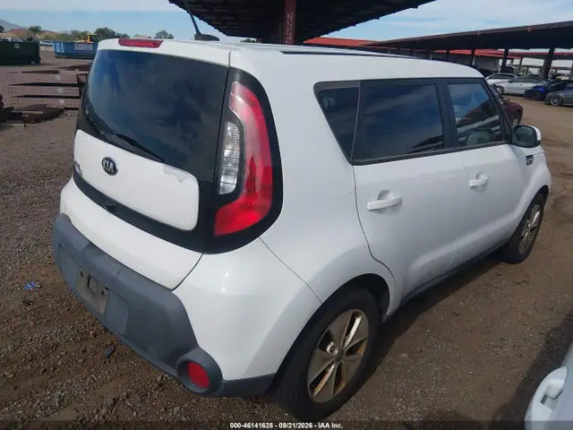 KNDJN2A24F7153126 — 2015 Kia Soul, фото 4 с аукциона IAAI 29.09.2026, Естественный износ