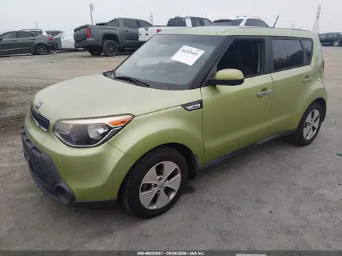 2015 KIA Soul VIN KNDJN2A26F7777297 фото 2