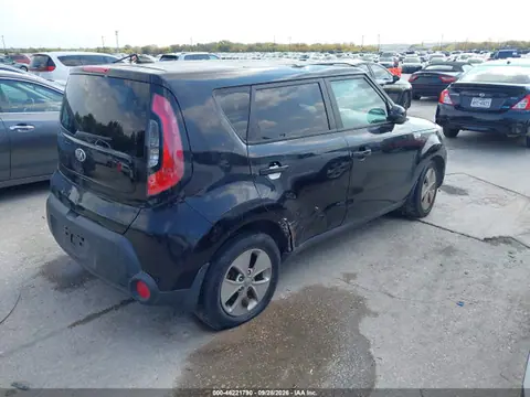2015 KIA Soul VIN KNDJN2A24F7125780 фото 4