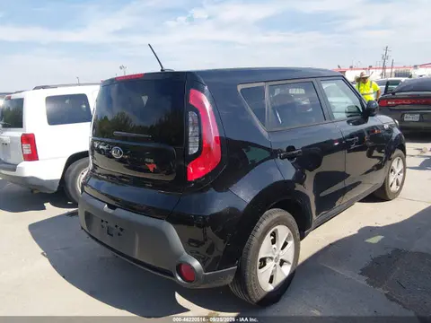 2016 KIA Soul VIN KNDJN2A20G7289884 фото 4
