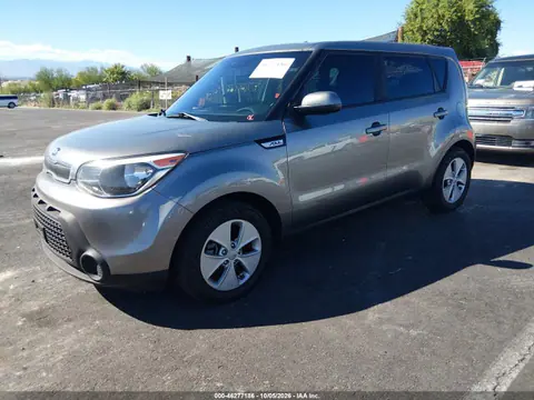 2016 KIA Soul VIN KNDJN2A27G7389609 фото 2