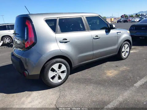 2016 KIA Soul VIN KNDJN2A27G7389609 фото 4