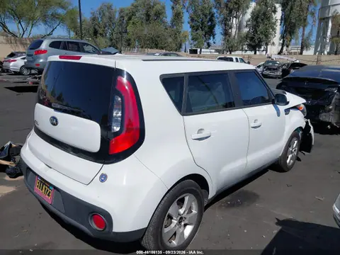 2017 KIA Soul VIN KNDJN2A21H7499816 фото 4