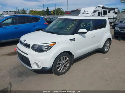 2018 KIA SOUL + VIN KNDJP3A55J7516035 фото 2