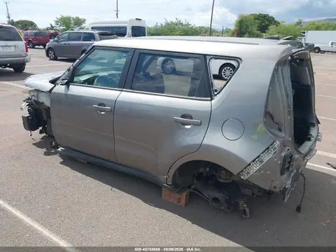 2018 KIA SOUL + VIN KNDJP3A5XJ7561150 фото 3