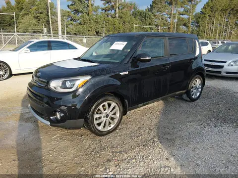 2018 KIA SOUL + VIN KNDJP3A53J7903277 фото 2