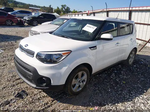 2018 KIA Soul VIN KNDJN2A25J7606405 фото 2