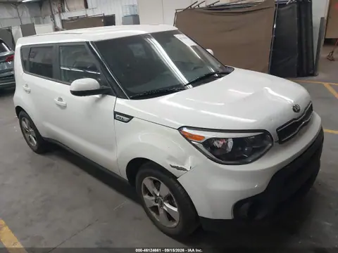 KNDJN2A27K7660225 — 2019 Kia Soul, Задняя часть (Rear), фото до ремонта