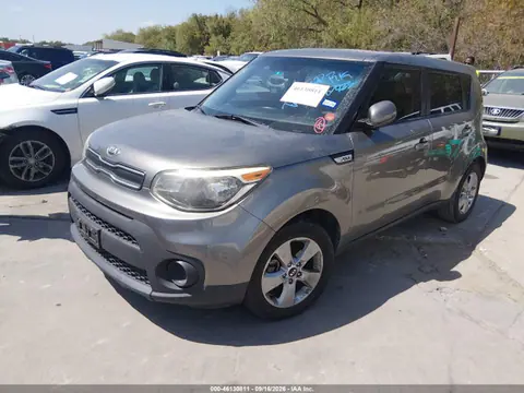 2019 KIA Soul VIN KNDJN2A21K7687923 фото 2