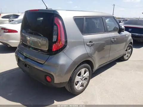 2019 KIA Soul VIN KNDJN2A21K7687923 фото 4