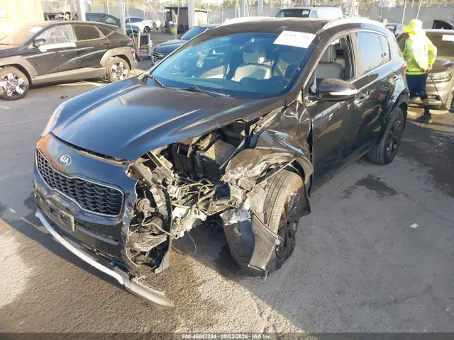 KNDPN3AC9K7583088 — 2019 Kia Sportage EX, фото 2 с аукциона IAAI 14.10.2026, Левый бок