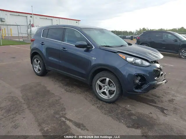 KNDPMCAC8M7861775 — 2021 Kia Sportage LX/LX S, Передняя часть (Front), фото до ремонта