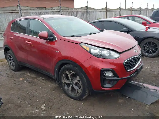 KNDPMCAC8M7911333 — 2021 Kia Sportage LX/LX S, Передняя часть (Front), фото до ремонта