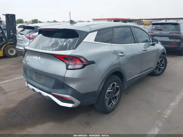 KNDPU3AF8P7035622 — 2023 Kia Sportage LX, фото 4 с аукциона IAAI 29.09.2026, Передняя часть слева