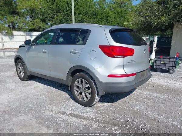 KNDPBCAC0G7811351 — 2016 Kia Sportage, фото 3 с аукциона IAAI, Передняя часть