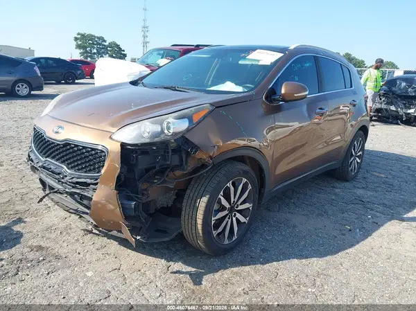 KNDPN3AC0H7260685 — 2017 Kia Sportage, фото 2 с аукциона IAAI 10.10.2026, Передняя часть