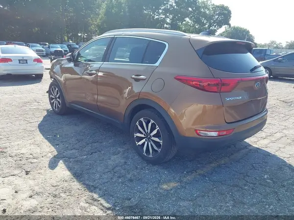 KNDPN3AC0H7260685 — 2017 Kia Sportage, фото 3 с аукциона IAAI 10.10.2026, Передняя часть