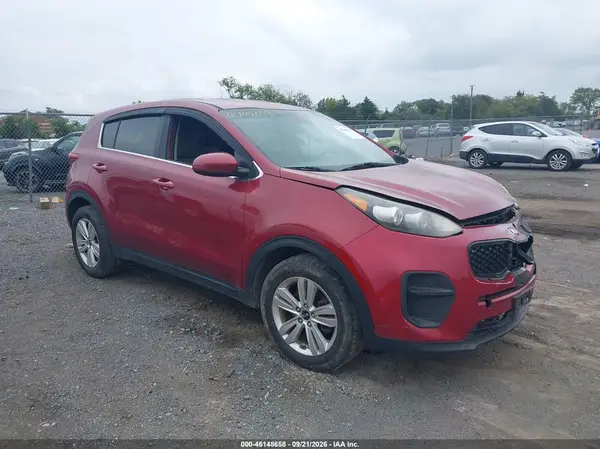 KNDPM3AC7H7107286 — 2017 Kia Sportage, Передняя часть слева (Left Front), фото до ремонта