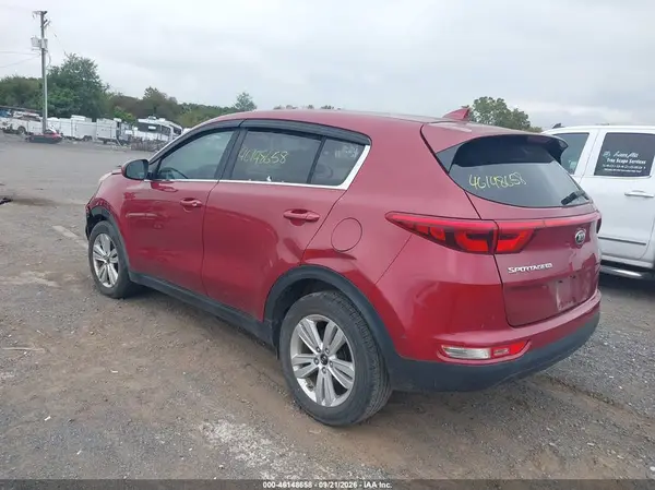 KNDPM3AC7H7107286 — 2017 Kia Sportage, фото 3 с аукциона IAAI 13.10.2026, Передняя часть слева
