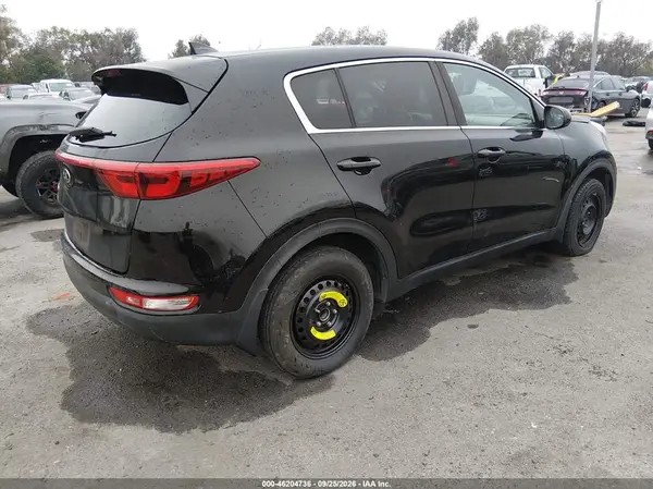 KNDPM3ACXH7218236 — 2017 Kia Sportage, фото 4 с аукциона IAAI, Угон