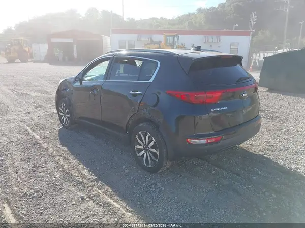 KNDPNCAC9H7109487 — 2017 Kia Sportage, фото 3 с аукциона IAAI, Левый бок