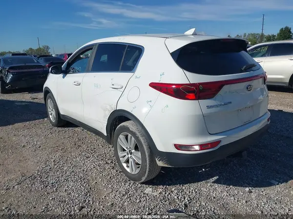 KNDPM3AC0J7358057 — 2018 Kia Sportage, фото 3 с аукциона IAAI, Угон